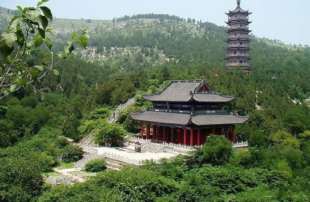 山东枣庄冠世榴园风景区-青檀寺门票价格及交通地址和游玩攻略