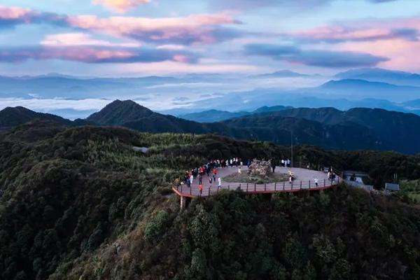 2024回龙山景区交通地址及开放时间一览